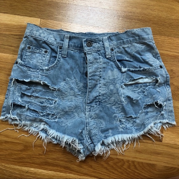 LF Denim - NWT LF Carmar shorts